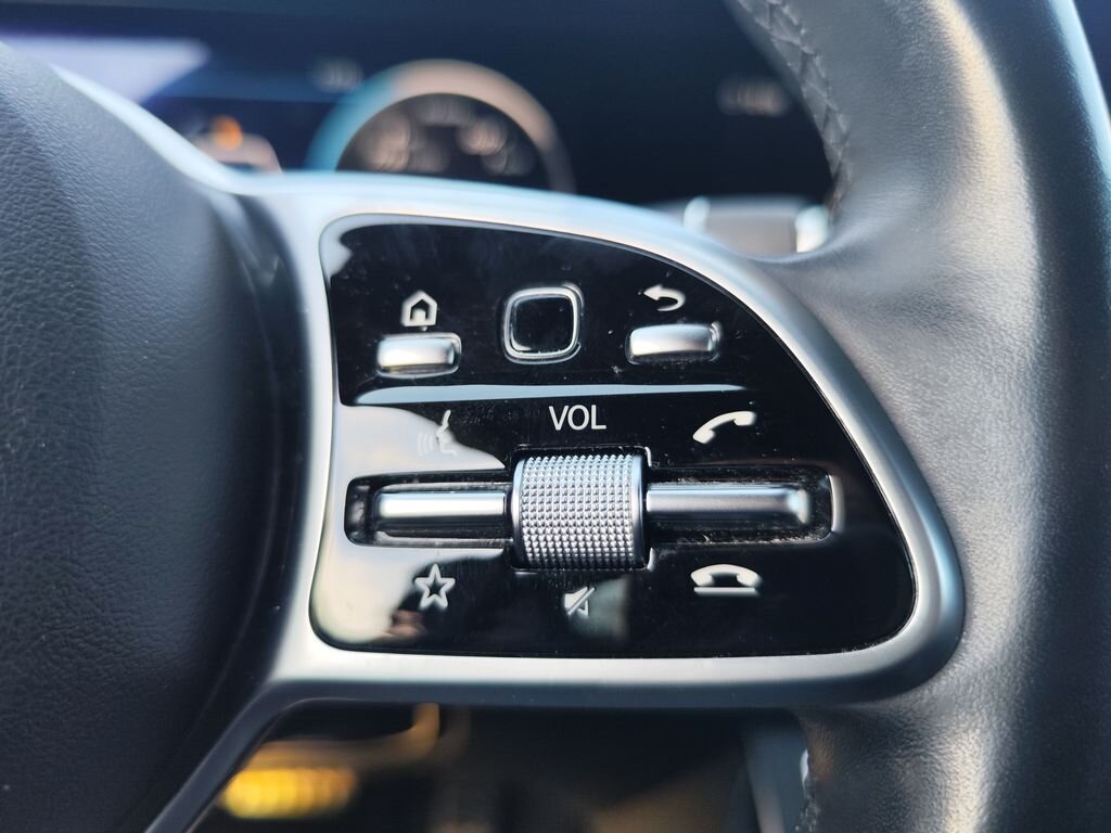 Mercedes-Benz Třídy E Kombi 2,0 l 143 kw