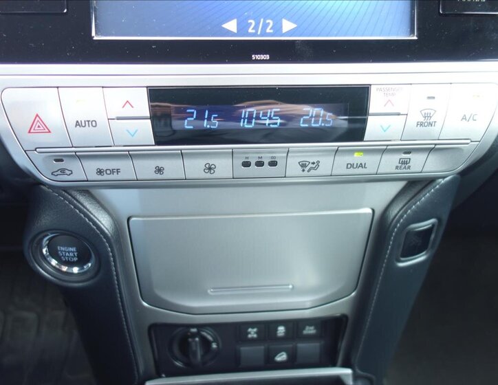 Toyota Land Cruiser SUV / Terénní 2,8 l 130 kw