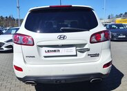 Hyundai Santa Fe SUV / Terénní 2,2 l 145 kw
