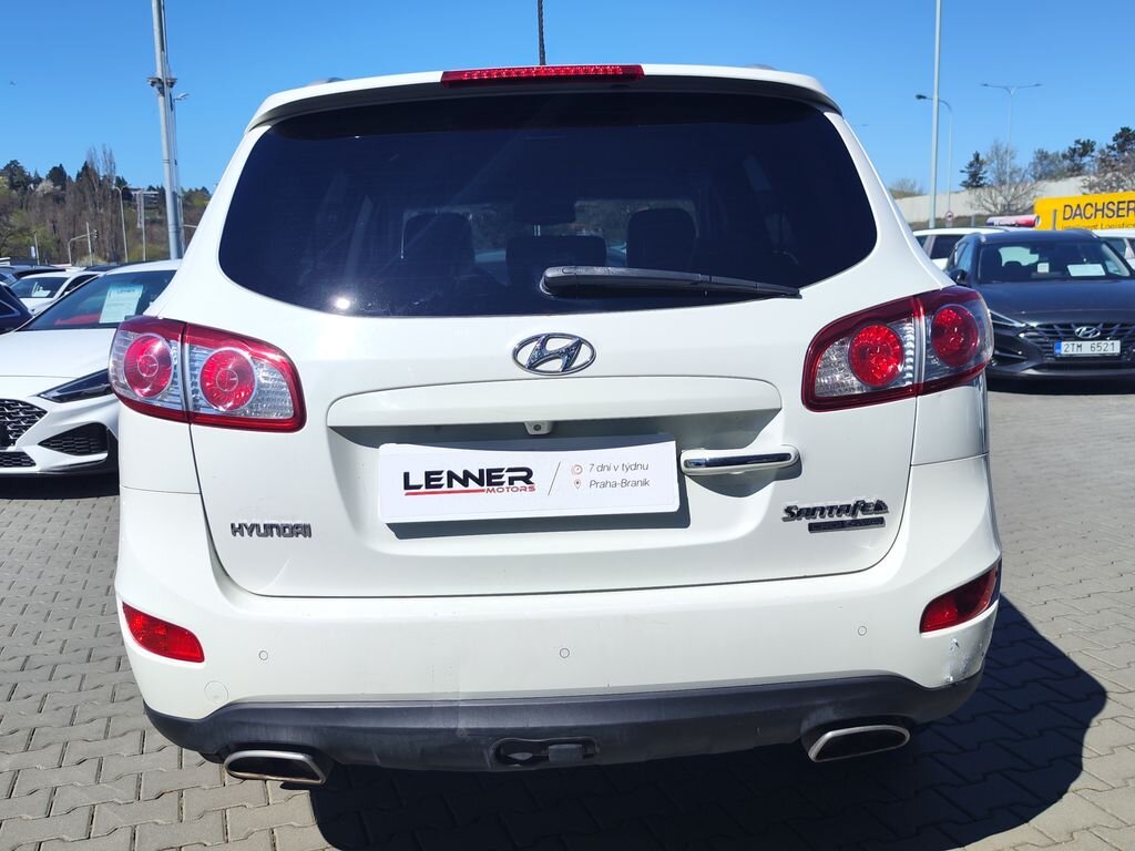 Hyundai Santa Fe SUV / Terénní 2,2 l 145 kw