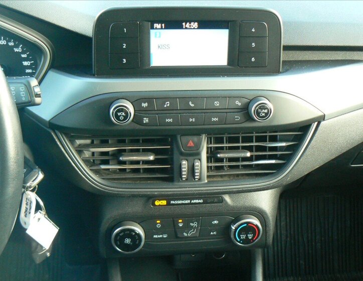 Ford Focus Kombi 999,0 92 kw