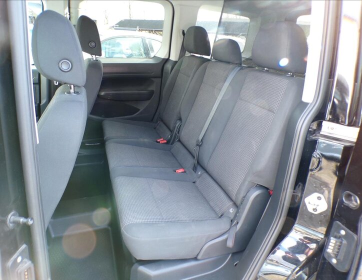 Volkswagen Caddy Kombi 2,0 l 75 kw