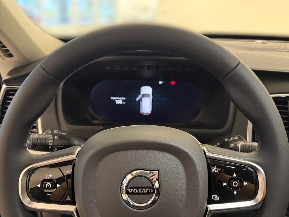 Volvo XC90 SUV 2,0 l 173 kw