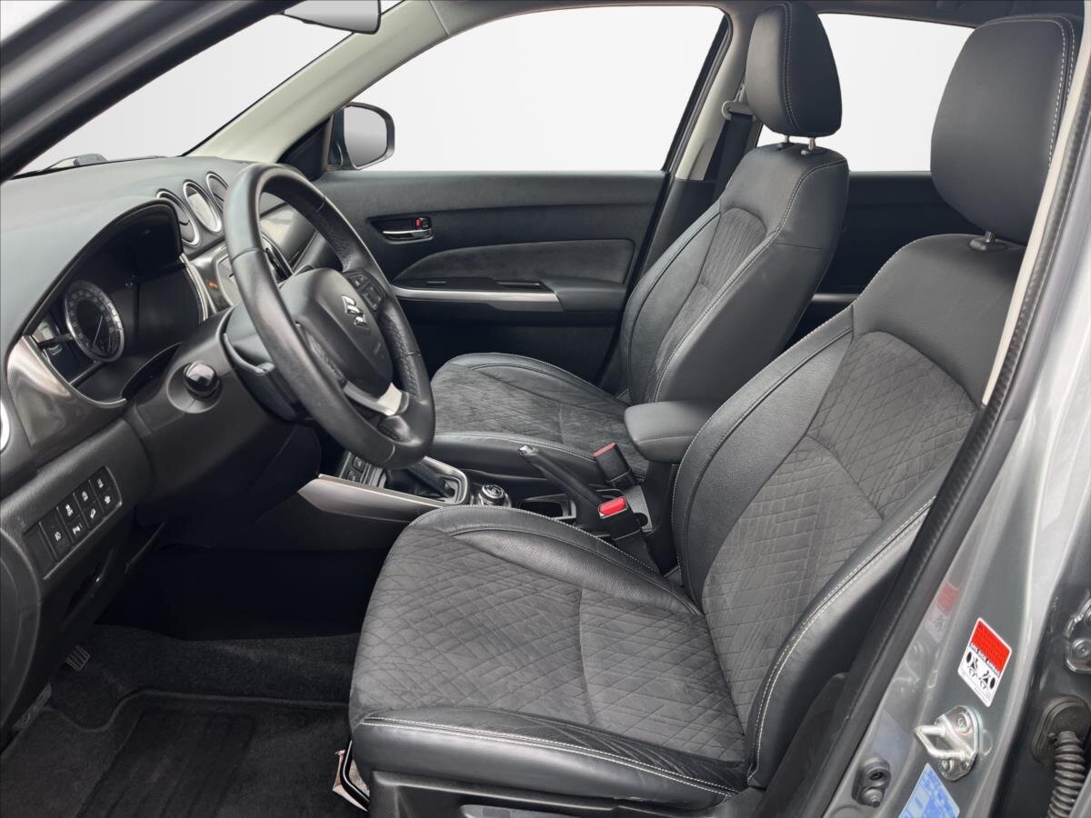 Suzuki Vitara SUV 1,4 l 103 kw