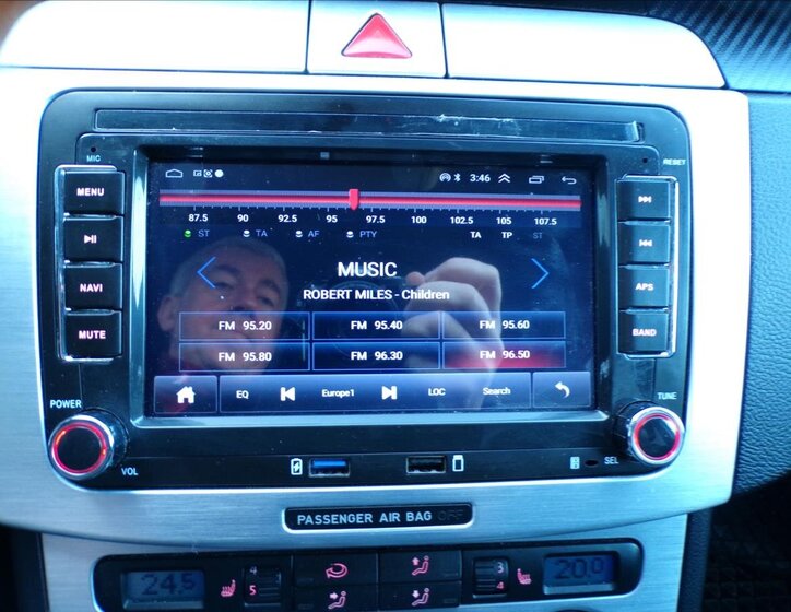 Volkswagen Passat Sedan / Limuzína 2,0 l 103 kw