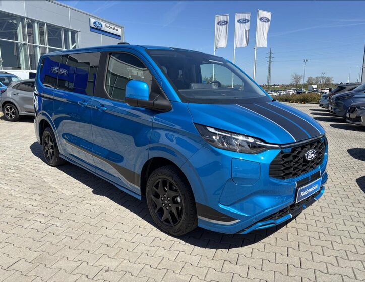 Ford Tourneo Custom Kombi 2,5 l 171 kw