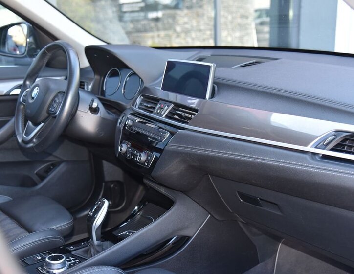 BMW X1 SUV / Terénní 2,0 l 140 kw