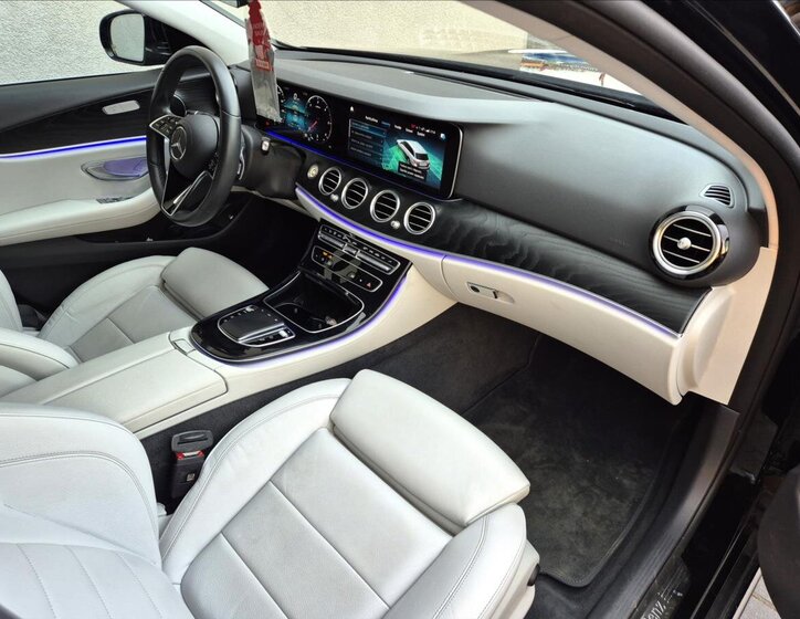 Mercedes-Benz Třídy E Kombi 2,9 l 243 kw