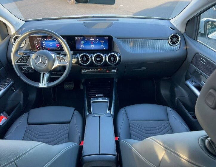 Mercedes-Benz Třídy B 16