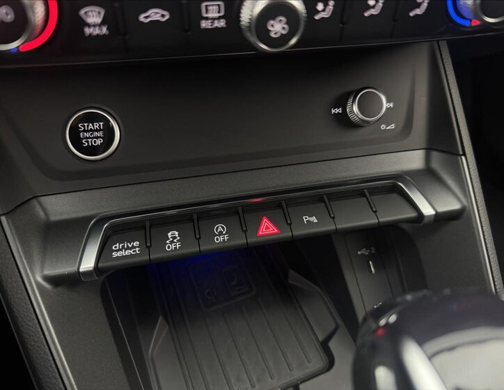 Audi Q3 SUV / Terénní 2,0 l 147 kw