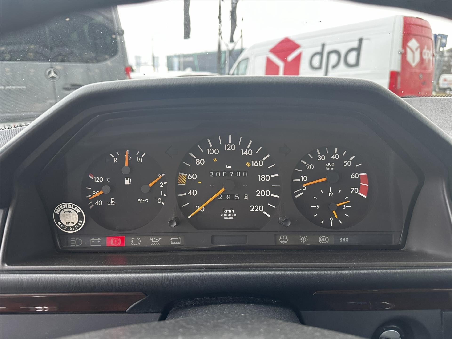 Mercedes-Benz 124 Kupé 1,9 l 100 kw