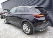 Opel Grandland X SUV 1,2 l 96 kw