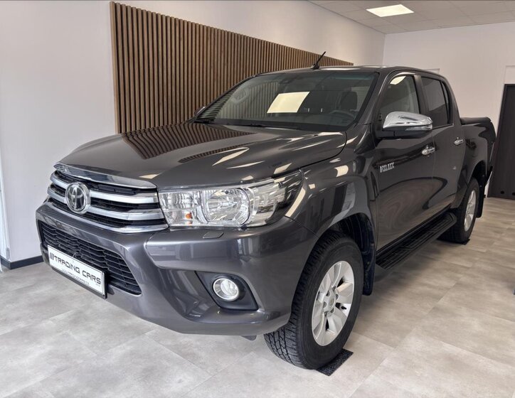 Toyota Hilux Pick-up 2,4 l 110 kw