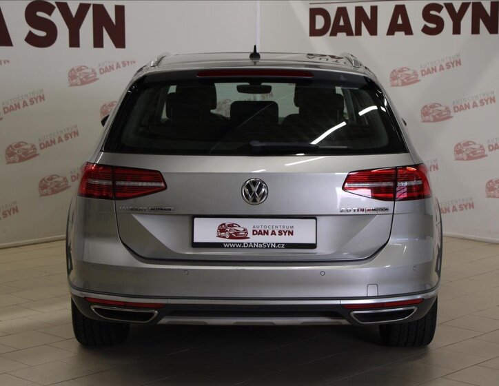 Volkswagen Passat Kombi 2,0 l 140 kw