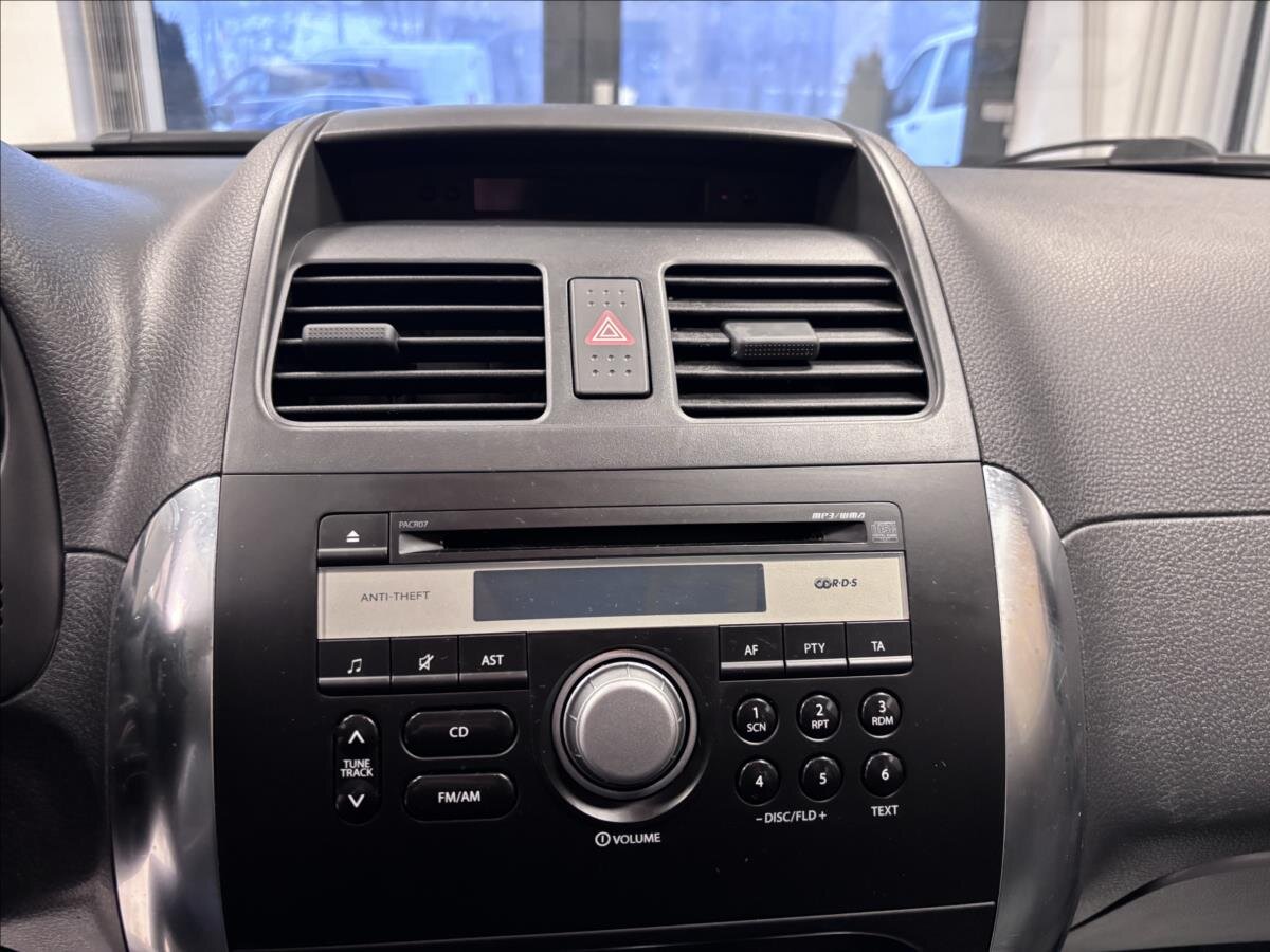 Suzuki SX4 Hatchback 1,6 l 79 kw