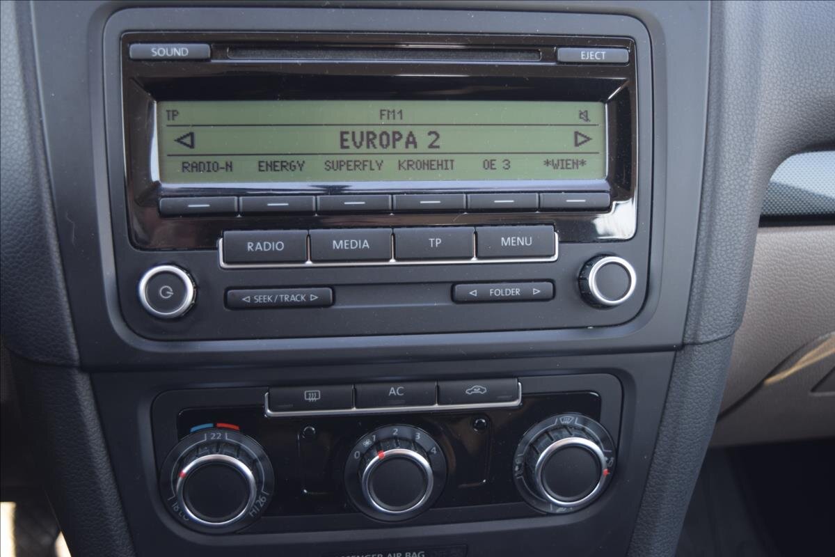 Volkswagen Golf Kombi 1,6 l 66 kw