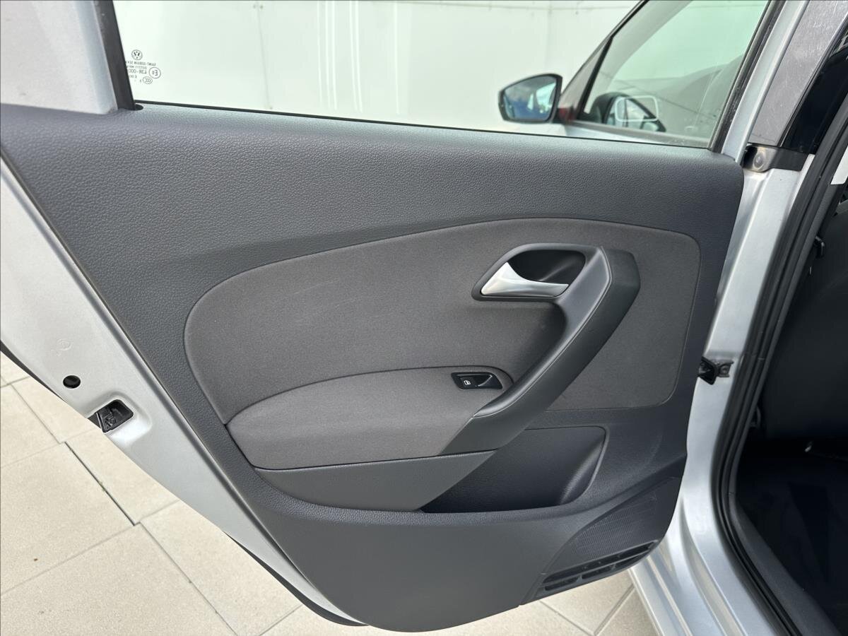 Volkswagen Polo Hatchback 1,6 l 66 kw