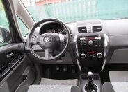 Suzuki SX4 Hatchback 1,6 l 88 kw
