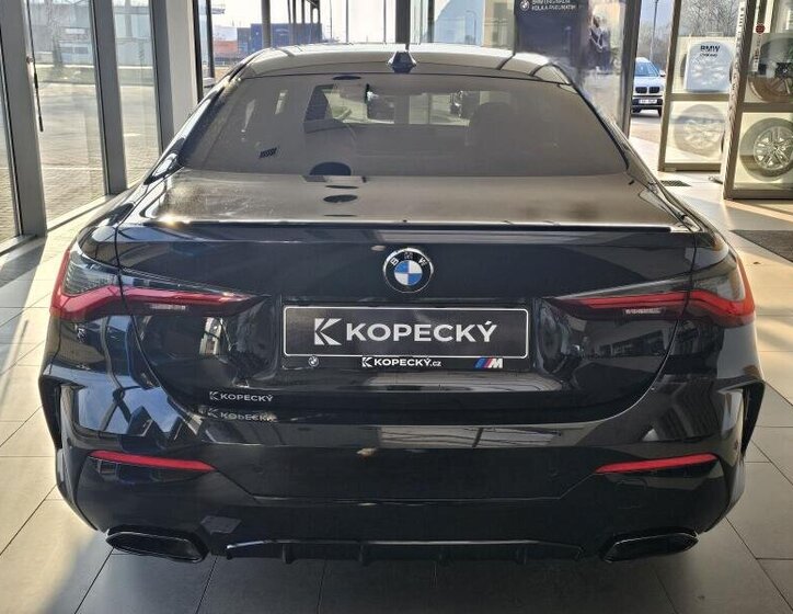 BMW Řada 4 Kupé 3,0 l 250 kw