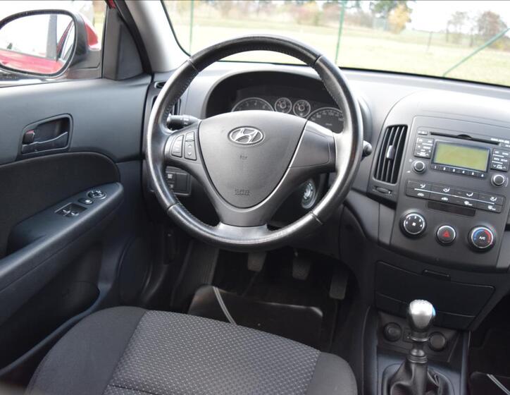 Hyundai i30 29