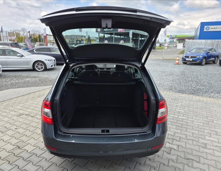Škoda Octavia Kombi 1,5 l 110 kw
