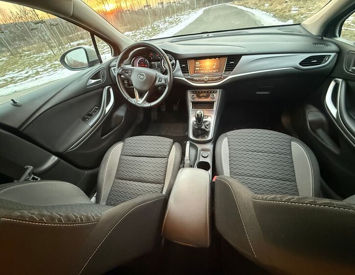 Opel Astra Kombi 1,2 l 81 kw