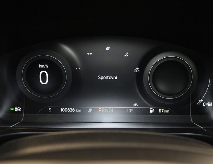 Ford Kuga SUV / Terénní 2,0 l 140 kw