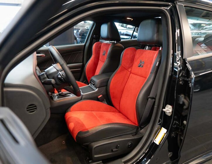 Dodge Charger Sedan 6,4 l 362 kw