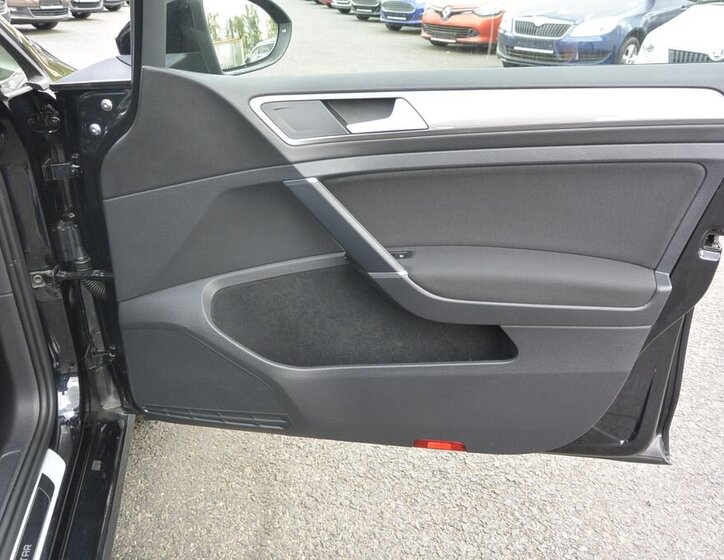 Volkswagen Golf Hatchback 1,2 l 63 kw