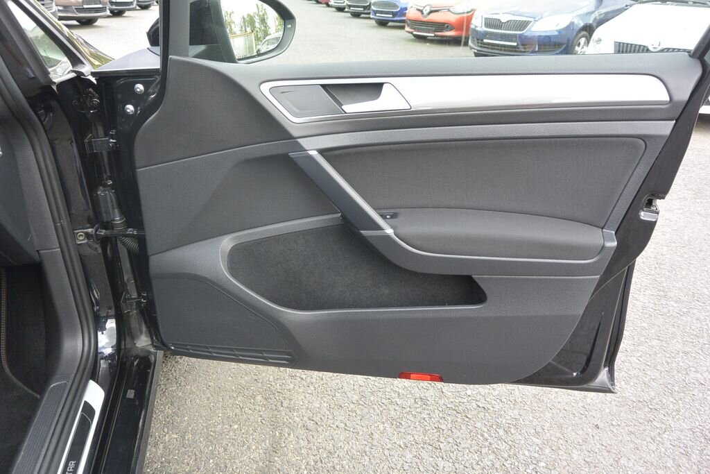 Volkswagen Golf Hatchback 1,2 l 63 kw