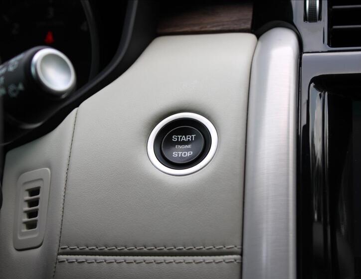 Land Rover Discovery 26