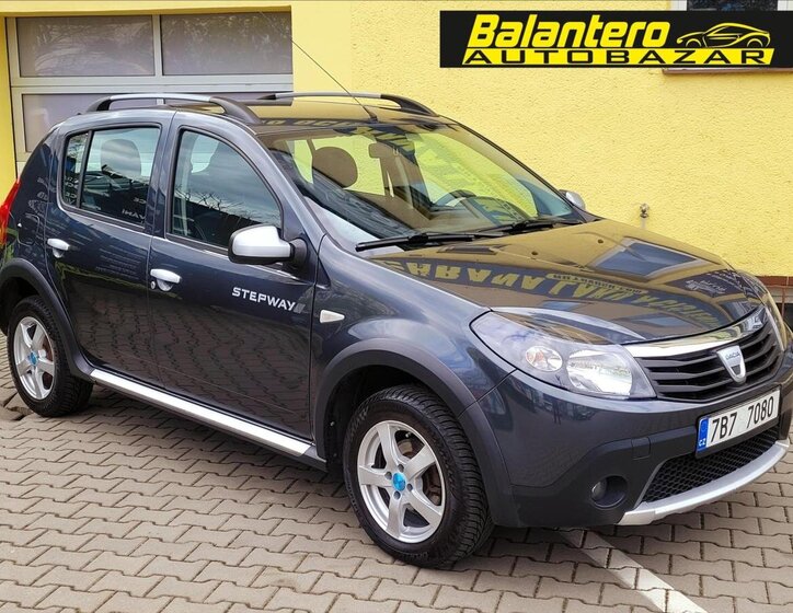 Dacia Sandero Hatchback 1,6 l 62 kw