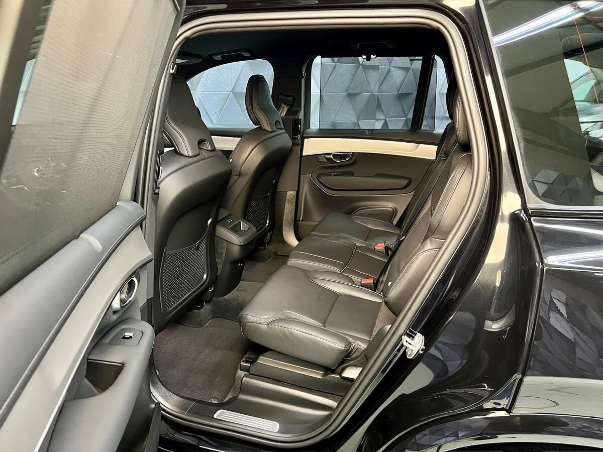 Volvo XC90 SUV 2,0 l 184 kw