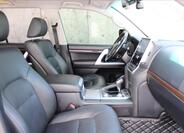 Toyota Land Cruiser 32