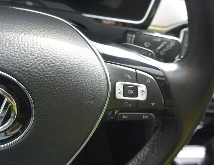 Volkswagen Passat Kombi 2,0 l 176 kw