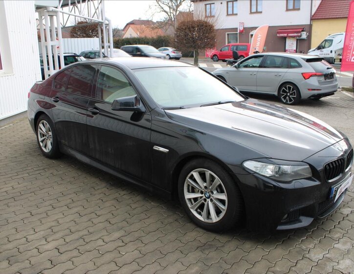 BMW Řada 5 Sedan 3,0 l 150 kw