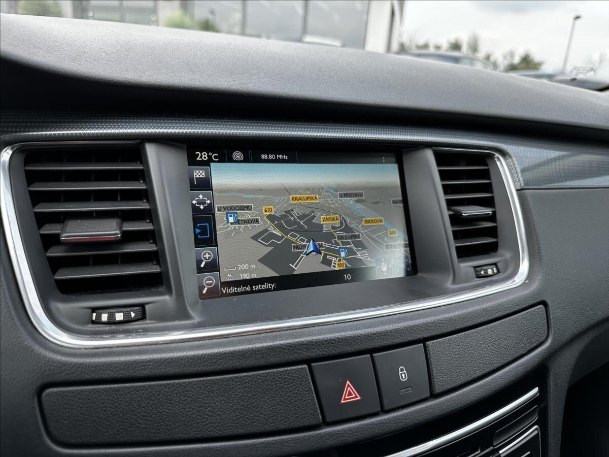 Peugeot 508 Sedan 2,0 l 120 kw