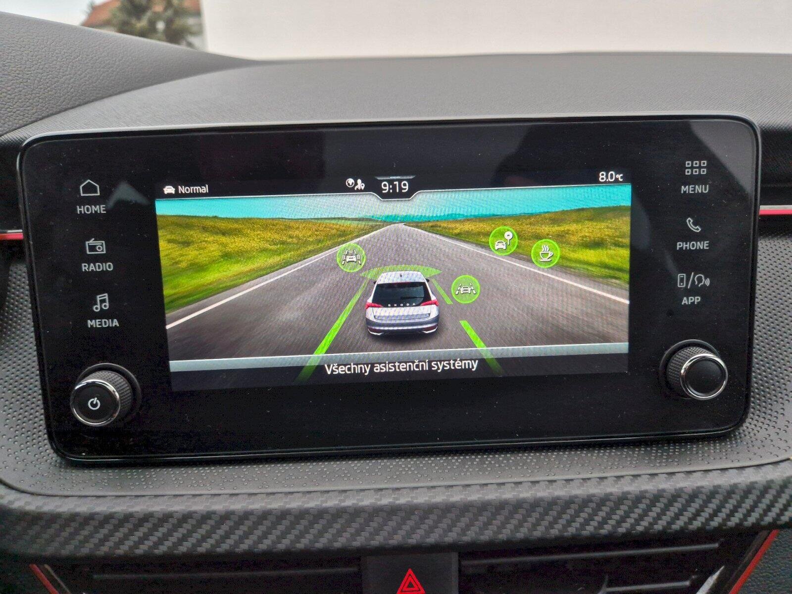 Škoda Scala Hatchback 1,0 l 85 kw