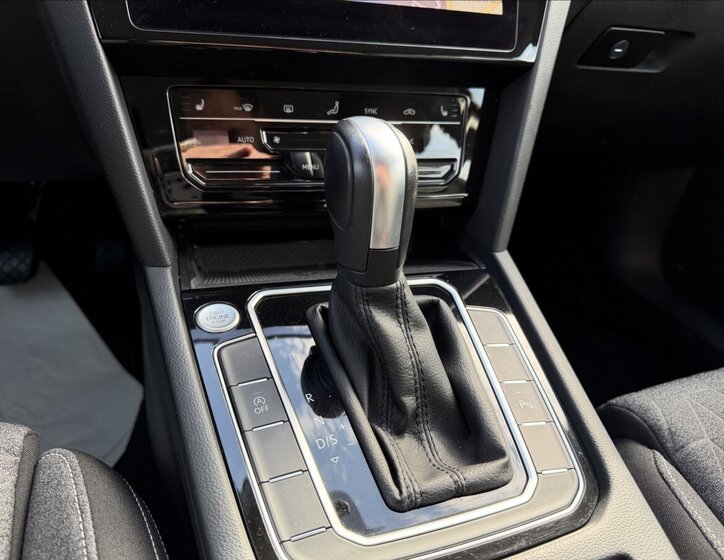 Volkswagen Passat Kombi 2,0 l 90 kw