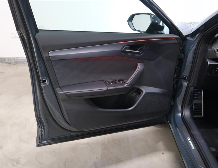 Cupra Formentor SUV / Terénní 1,5 l 200 kw