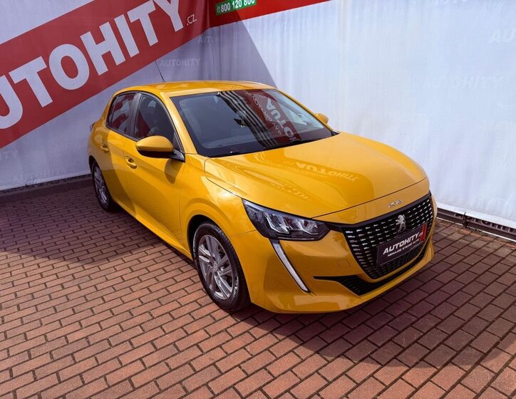Peugeot 208 Hatchback 1,2 l 55 kw