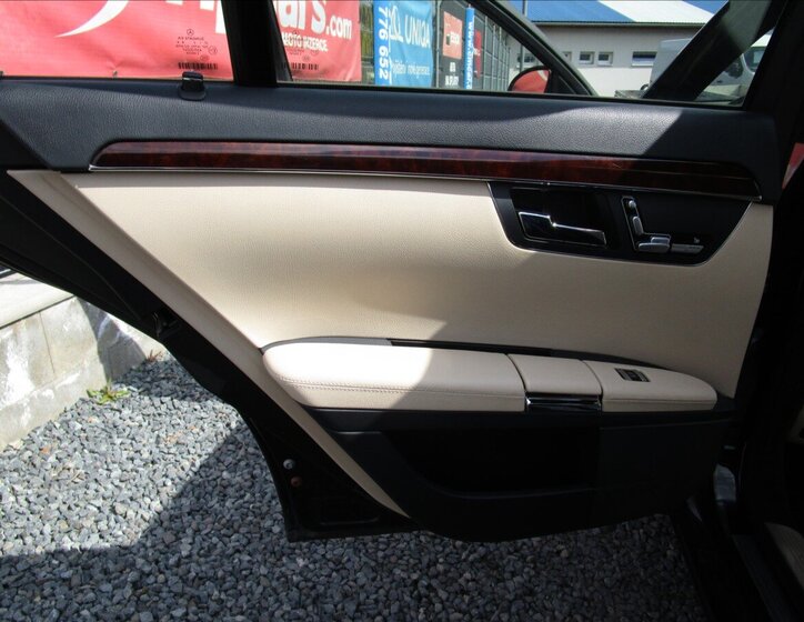 Mercedes-Benz Třídy S Sedan / Limuzína 4,0 l 235 kw