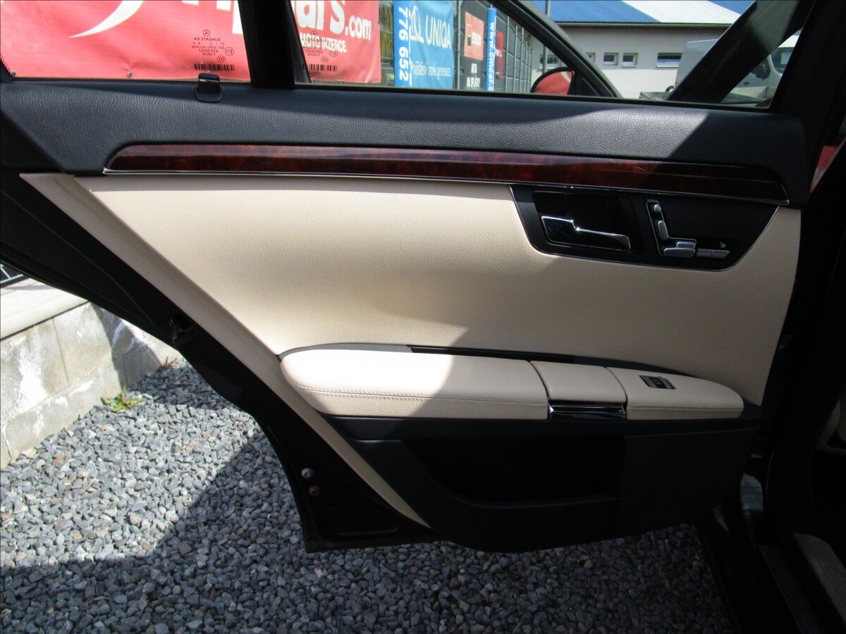 Mercedes-Benz Třídy S Sedan / Limuzína 4,0 l 235 kw