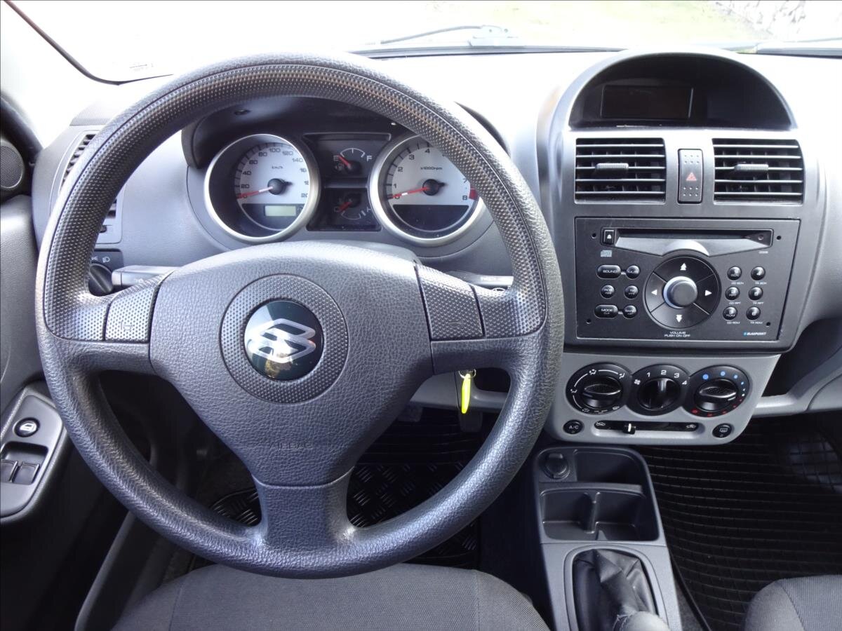Suzuki Ignis Kombi 1,3 l 68 kw