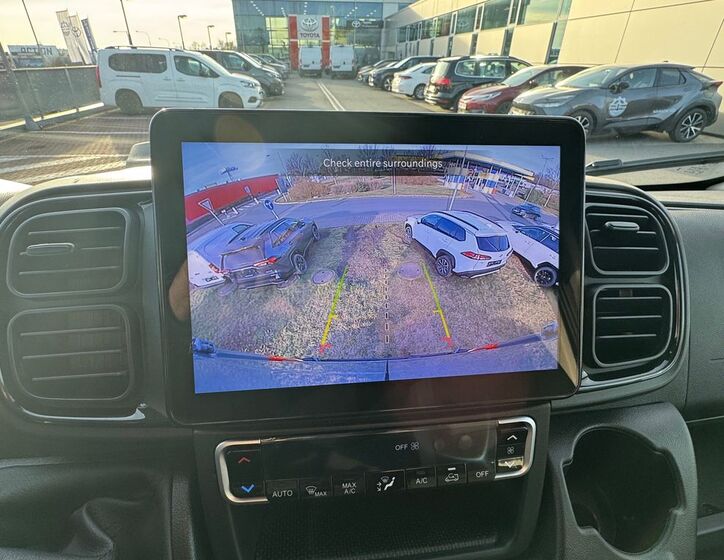 Toyota Proace Max 15