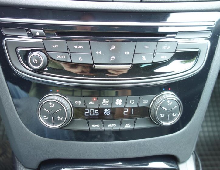 Peugeot 508 Kombi 2,0 l 110 kw