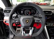 Lamborghini Urus 6