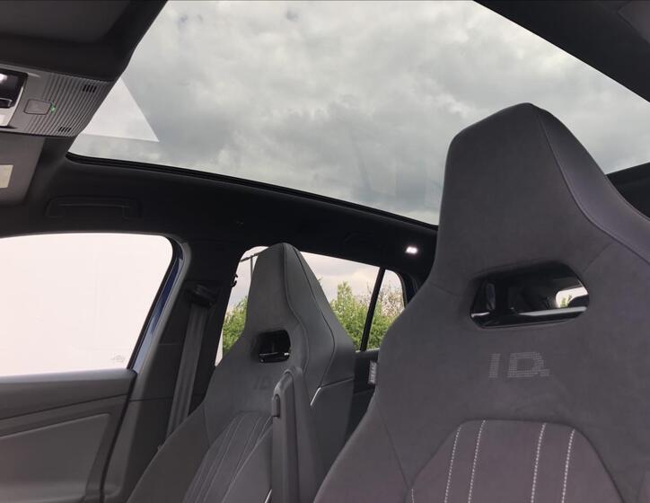 Volkswagen ID.4 22
