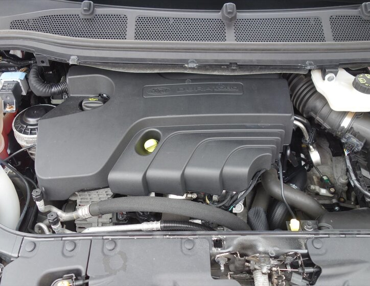 Ford S-MAX MPV 2,0 l 132 kw