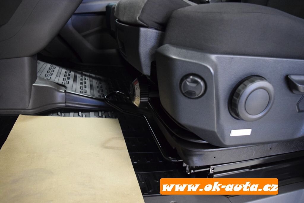 Volkswagen Crafter Skříň 2,0 l 103 kw